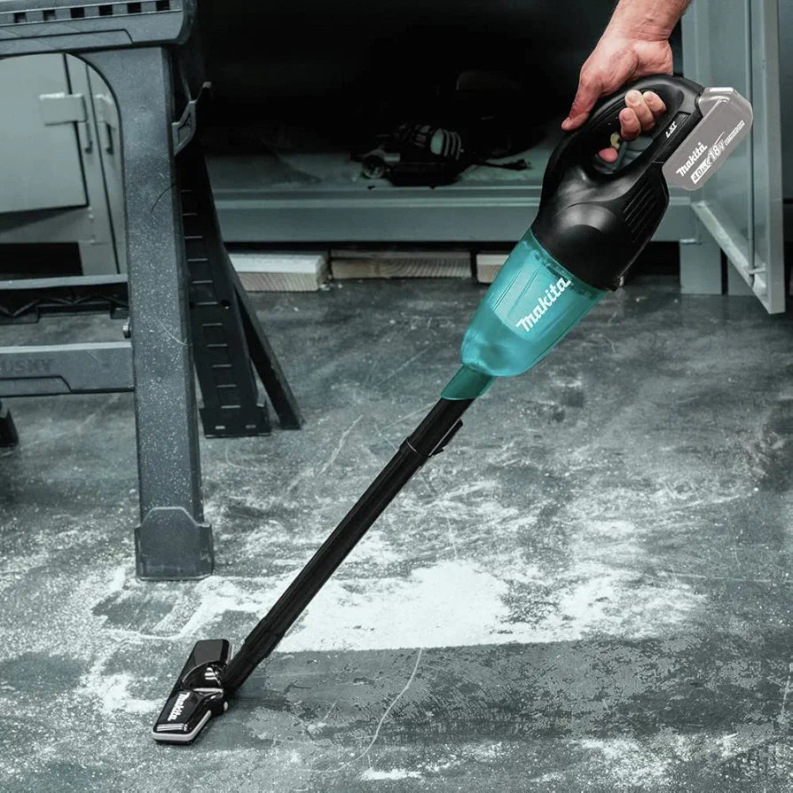 Makita XLC02ZB 18V LXT Lithium-Ion Cordless Vacuum, Tool Only